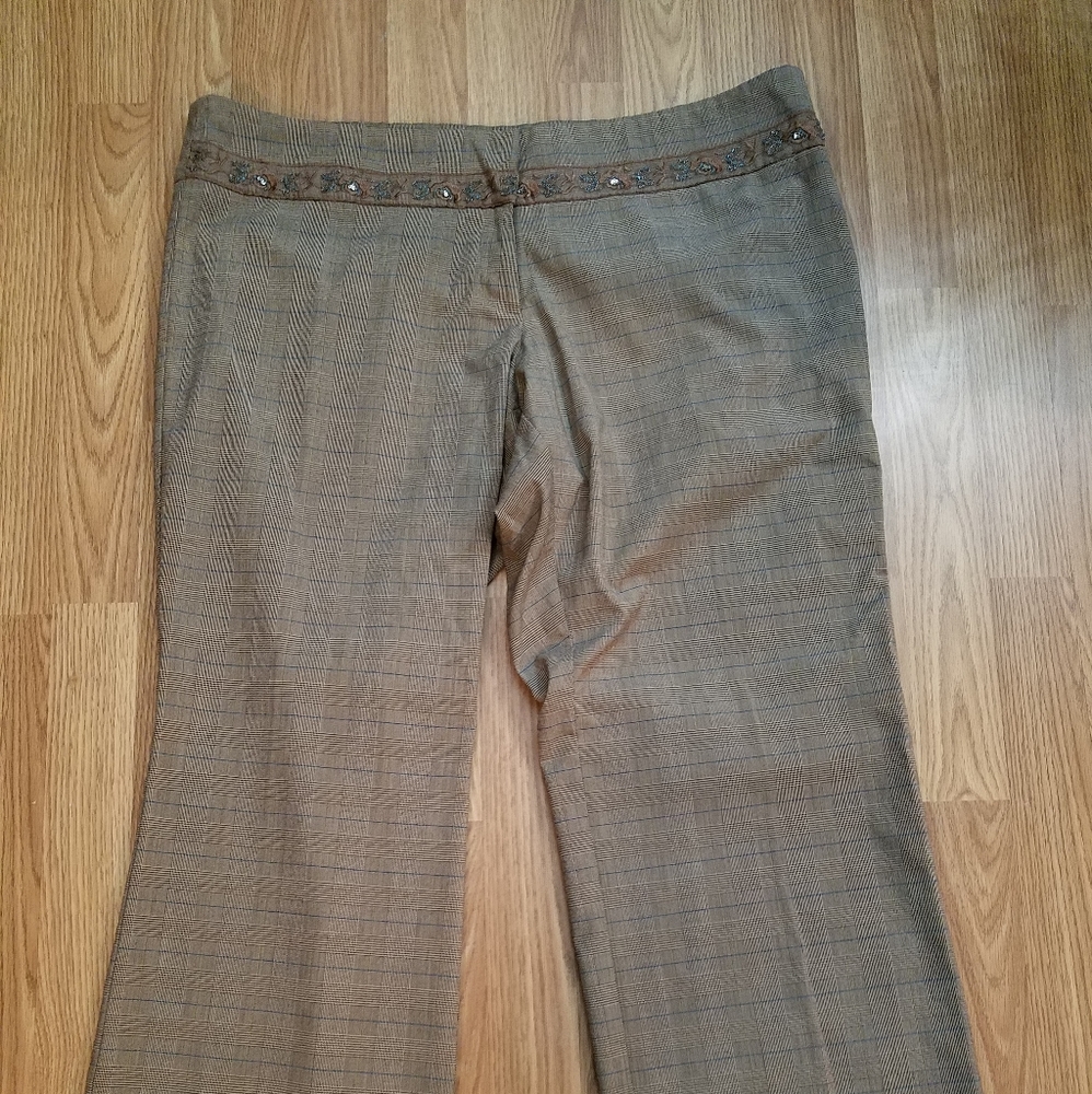 Ladies plaid slacks with sequin embellishment at waist. Size 20